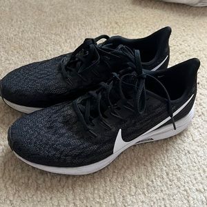 Nike Pegasus running shoes 8.5